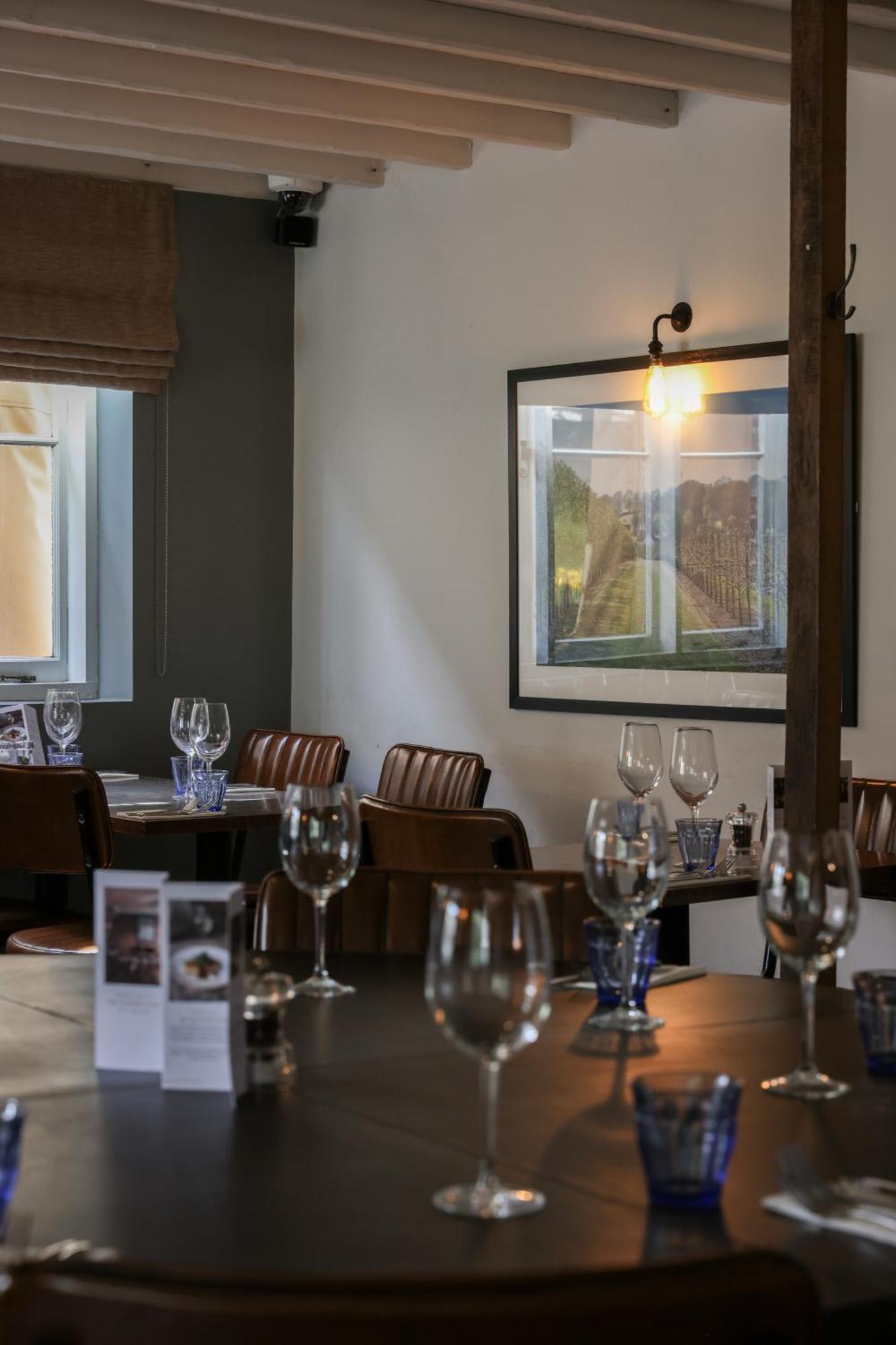 Hotel The Tickled Trout à Maidstone Extérieur photo