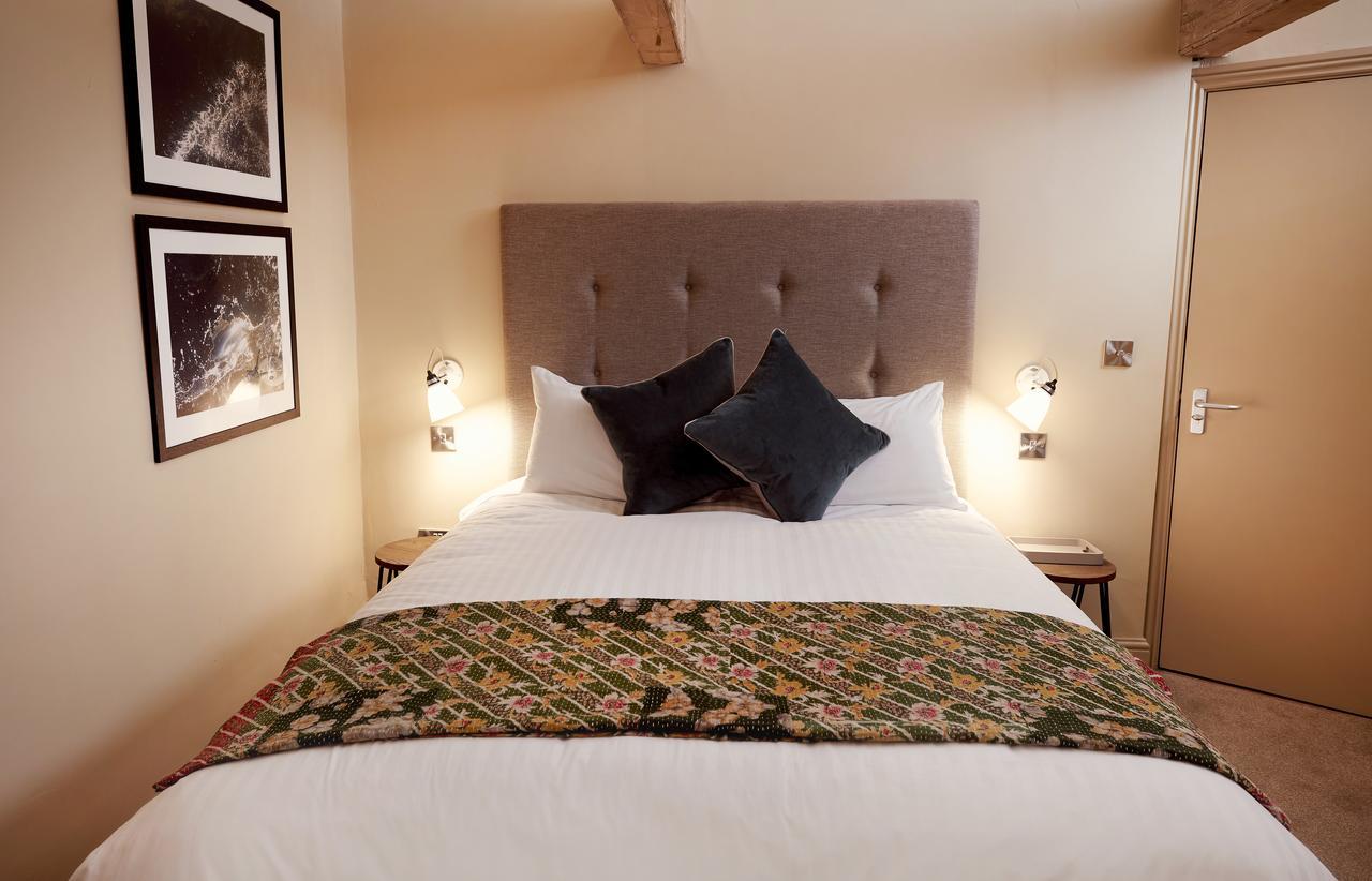 Hotel The Tickled Trout à Maidstone Extérieur photo